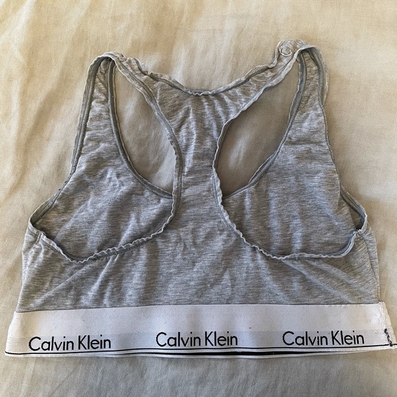 Calvin Klein grey bra - Picture 2 of 3